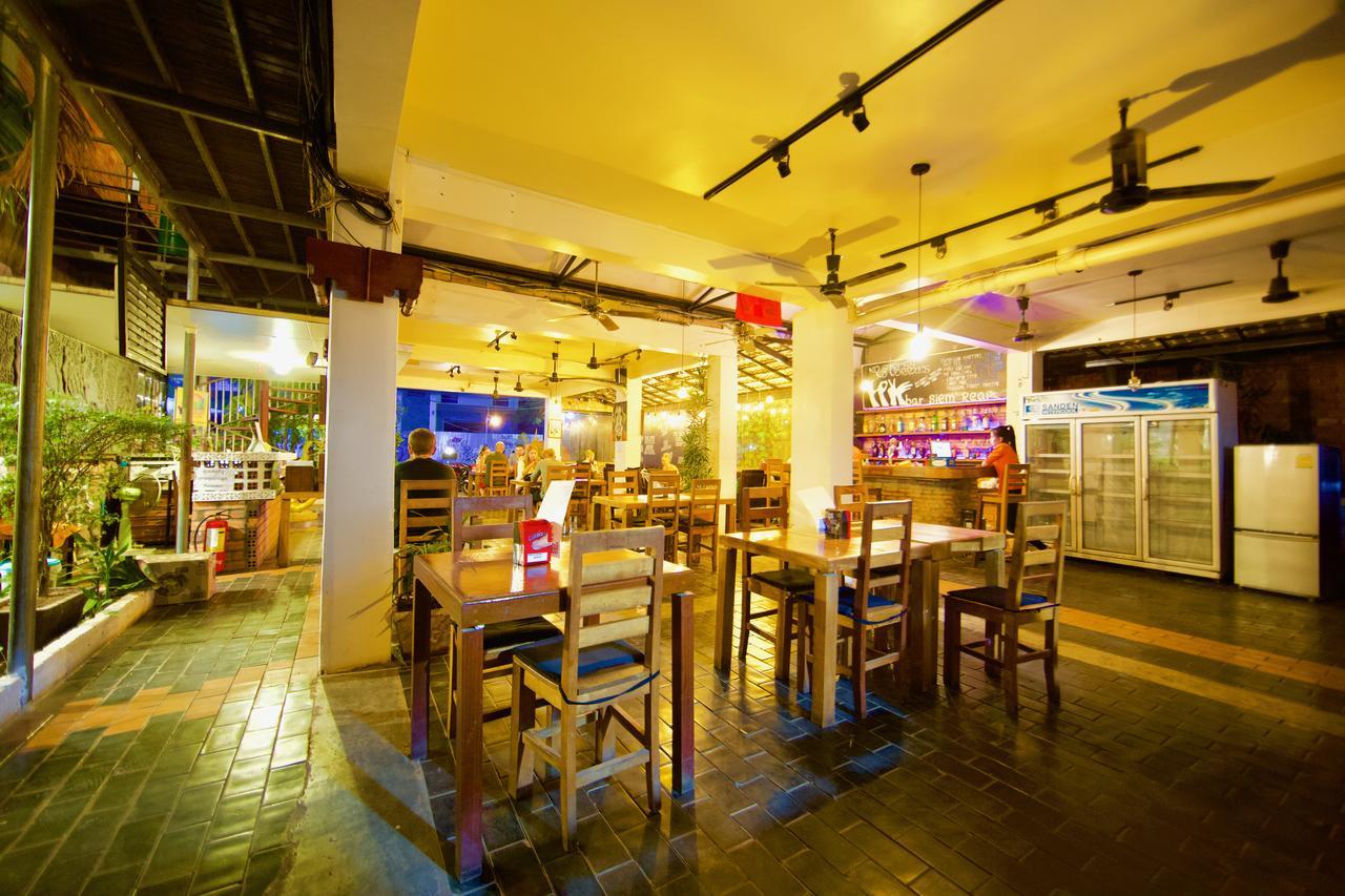 Naga Angkor Hostel Siem Reap Eksteriør billede